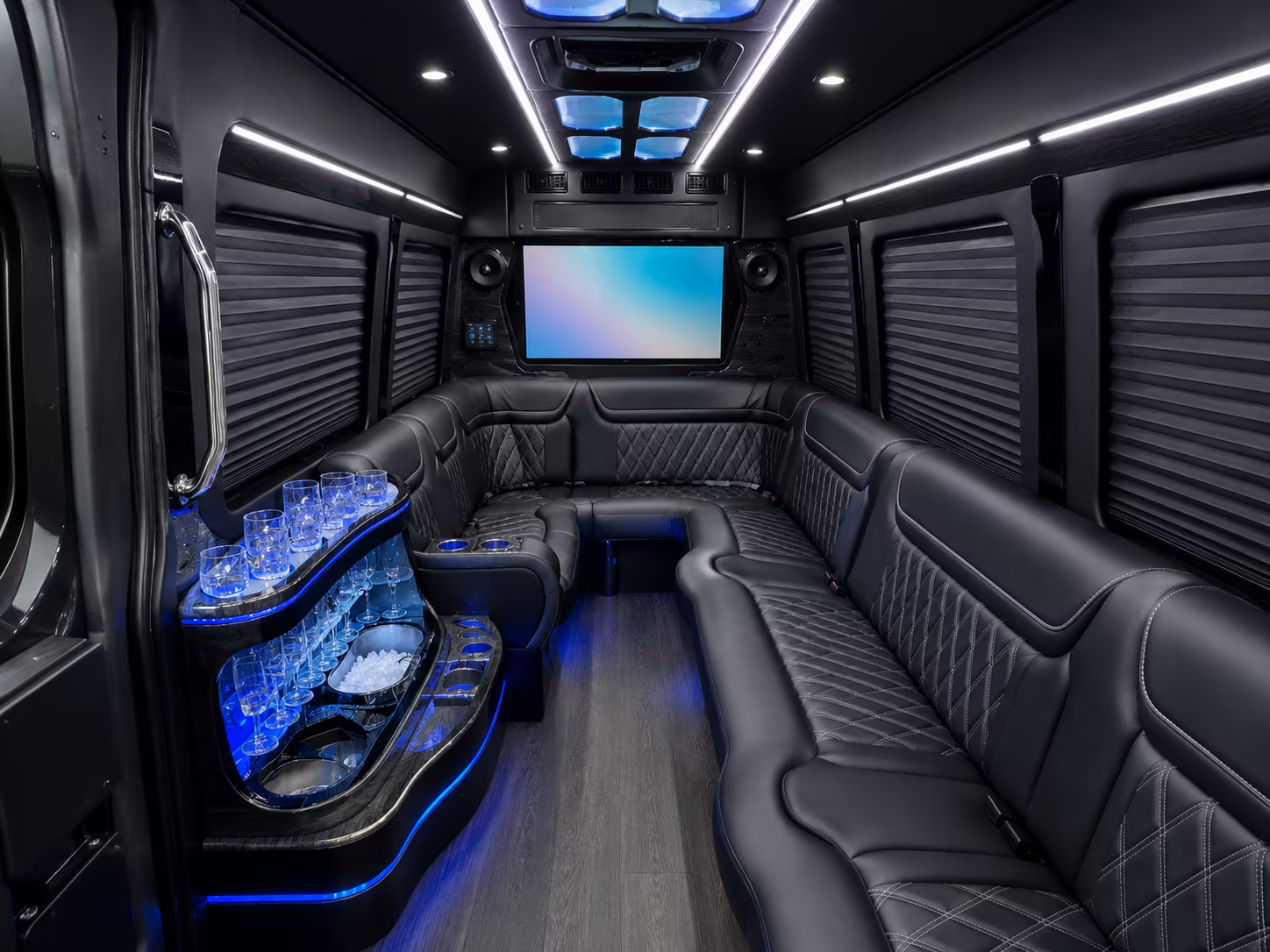 charterbusservicesphoenix com is the easiest way to move a large group to rawhide or a festival venue