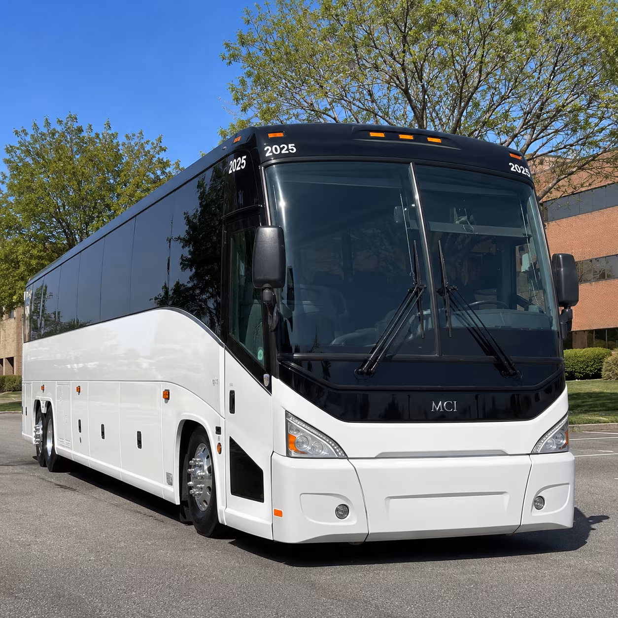 event buses to the waste management phoenix open cactus league spring training