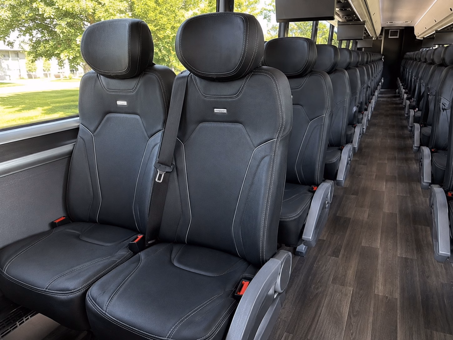 how the type of bus you choose changes the price in phoenix arizona
